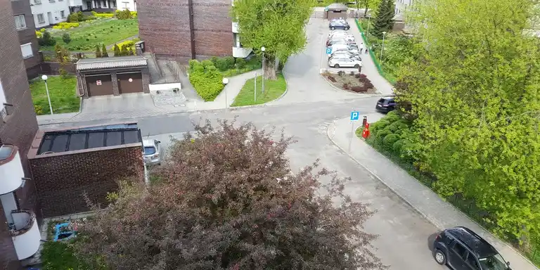 BIELANY pokój z balkonem - zdjęcie 8