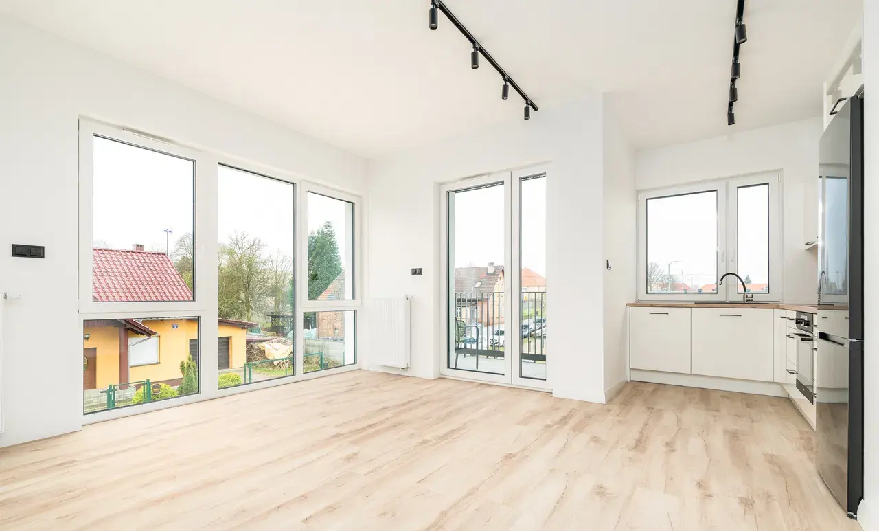 Bezczynszowe mieszkanie w nowoczesnym apartamentowcu - zdjęcie 3