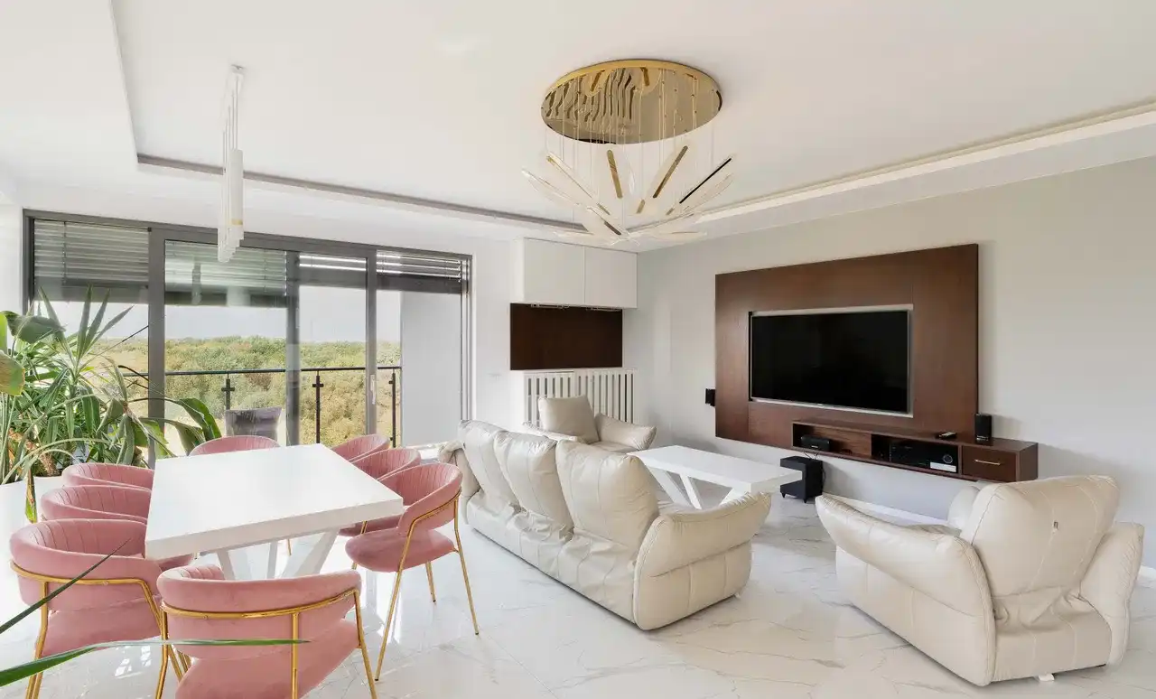 Apartament 126,8 m² z prywatnym tarasem na dachu z widokiem na rzekę