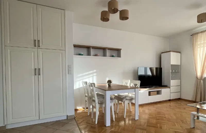 61 m2 ul. Bema BEZPOŚREDNIO
