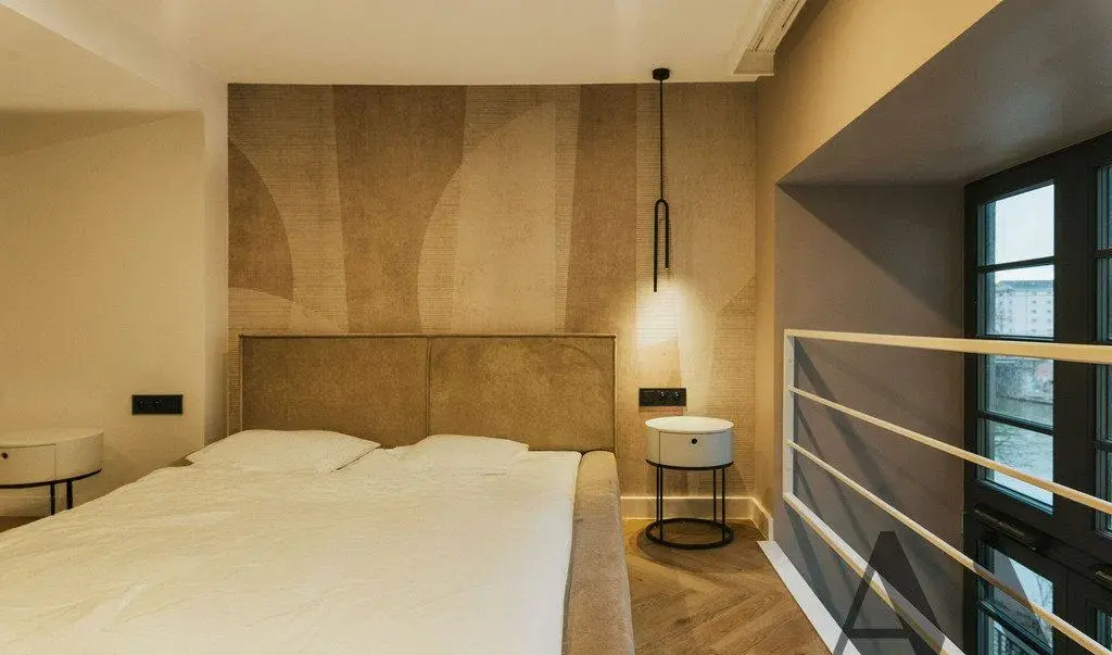 Bulwar Staromiejski | balkon | widok na rzekę - zdjęcie 2