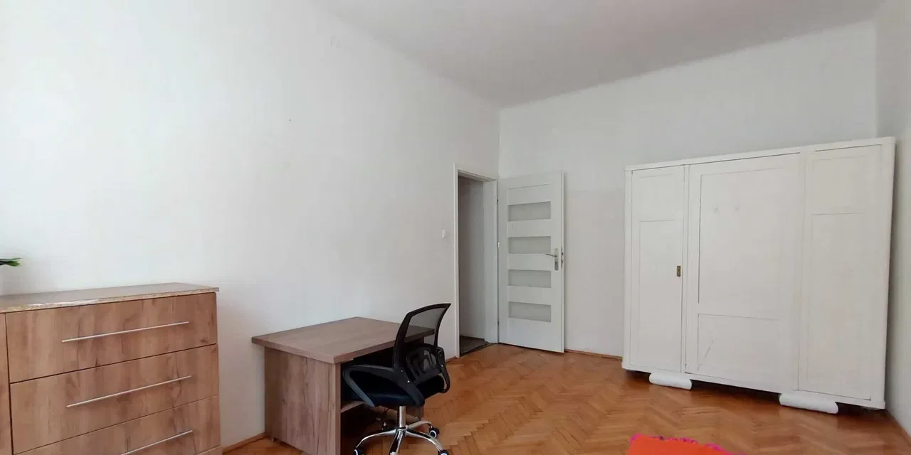 Duży pokój- Godebskiego 7/Miasteczko Akademickie, BRAK PROWIZJI - zdjęcie 4