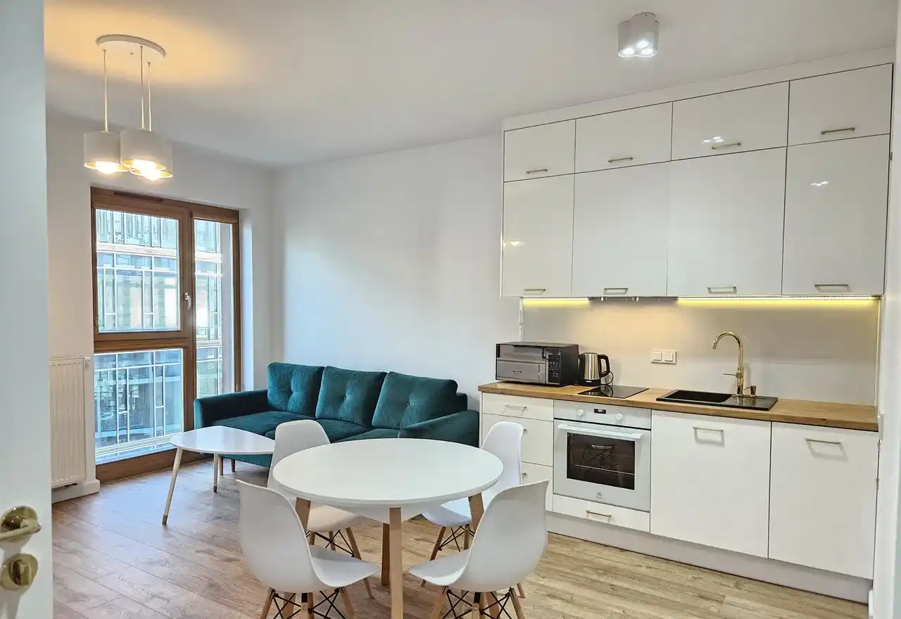 Holm House 3 Mokotów | 2 pokoje | metro 10 min | garaż | 2022