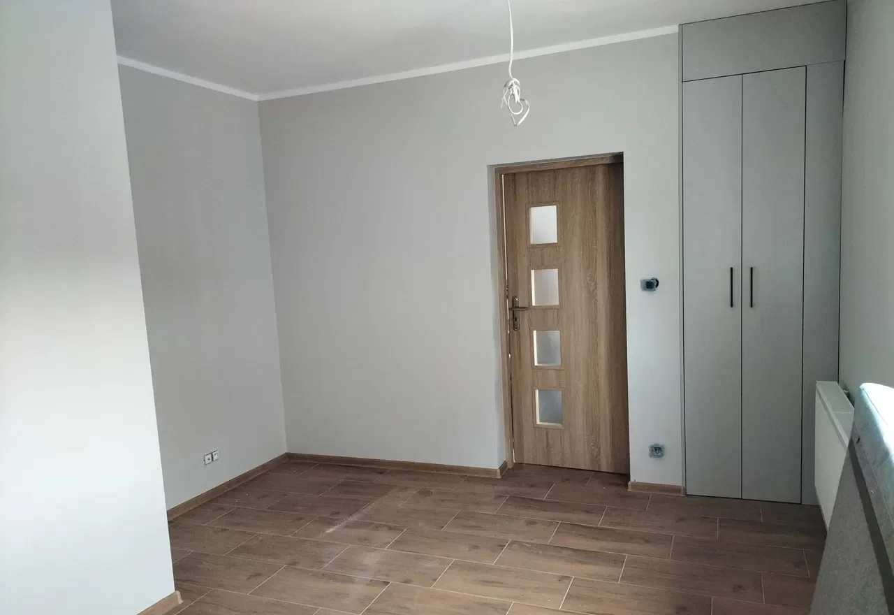 Wynajmę mieszkanie w domku wolnostojącym - zdjęcie 3