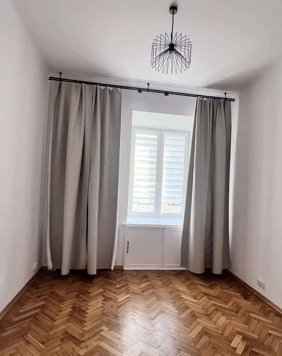 2-pok. w Śródmieściu do zamieszkania i na biuro - zdjęcie 8