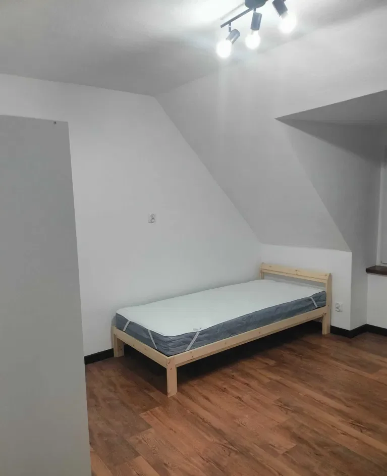 Mieszkanie do wynajęcia z ogródkiem z altaną i piwnicą OD LIPCA - zdjęcie 6