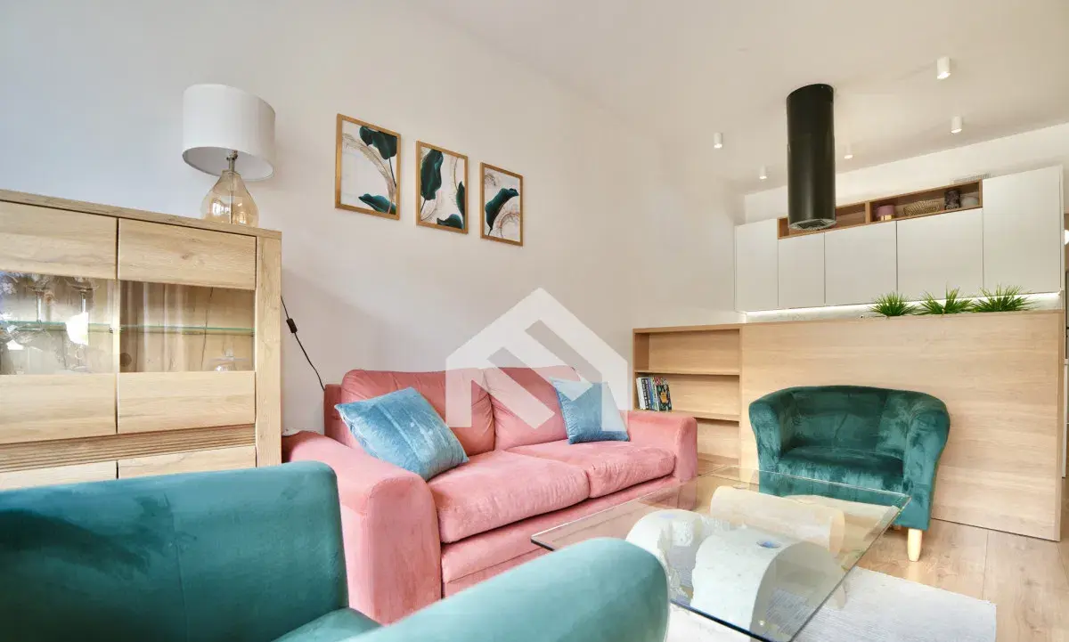 91 m² | 4 pokoje | 2 łazienki | Garaż | Loggia - zdjęcie 2