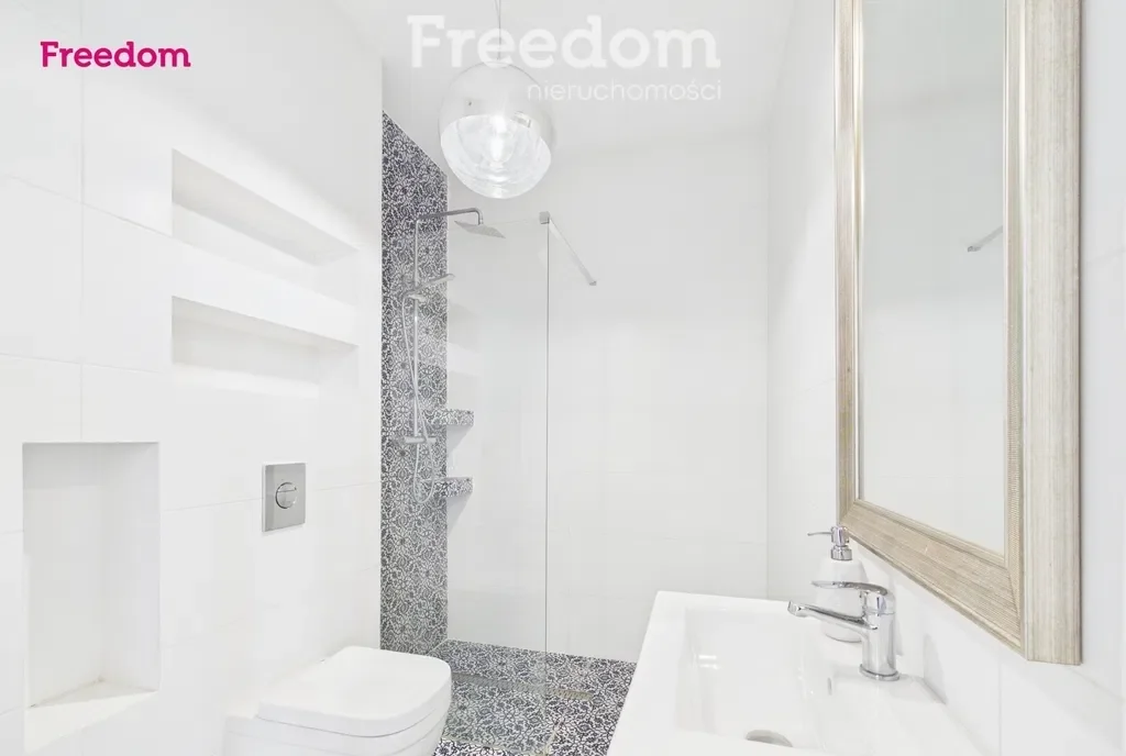 Kawalerka z garażem i windą w nowym bloku, 31 m² - zdjęcie 9