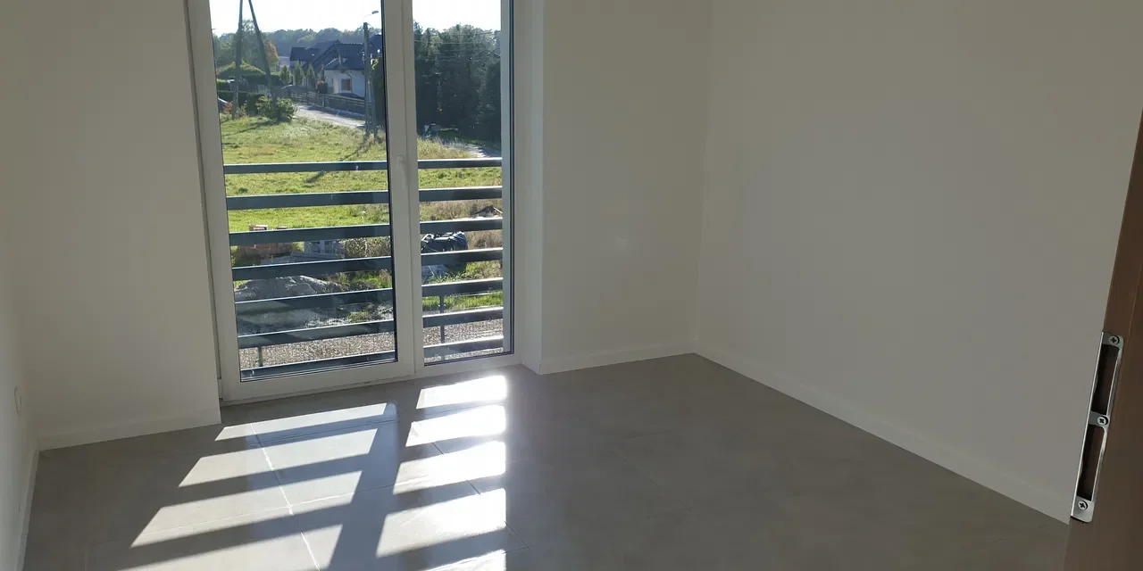 Nowy ,komfortowy dom wynajmę, spokojna ,okolica, dużo zieleni - zdjęcie 6