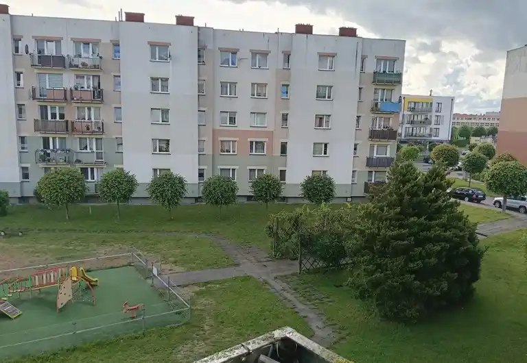 Mieszkanie 3-pokojowe z balkonem do wynajęcia - zdjęcie 2
