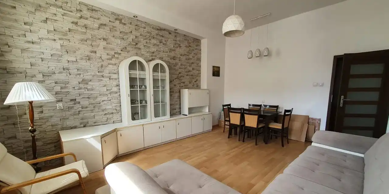 Na wynajem duży pokój w świetnej lokalizacji w pobliżu Sky Tower - zdjęcie 2