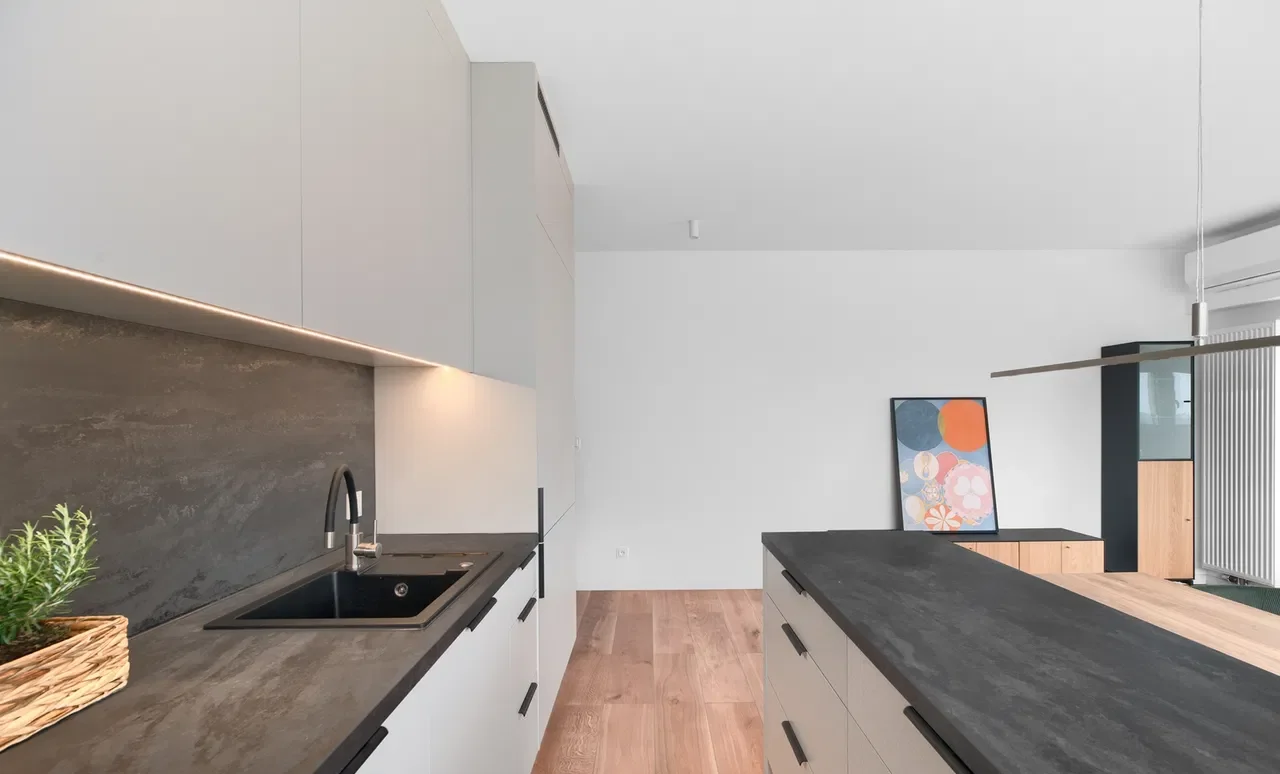 3 pokoje-w.standard-balkon-k.lokatorska-m.postojowe w hali w cenie - zdjęcie 8