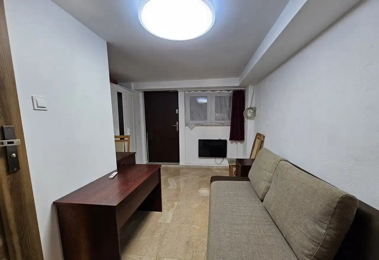 Kawalerka 20m2 1400+400+ prąd wolne od zaraz