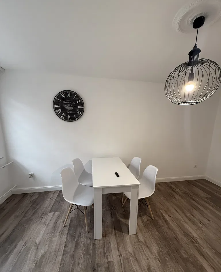 Mieszkanie 2-pokojowe w centrum - zdjęcie 9