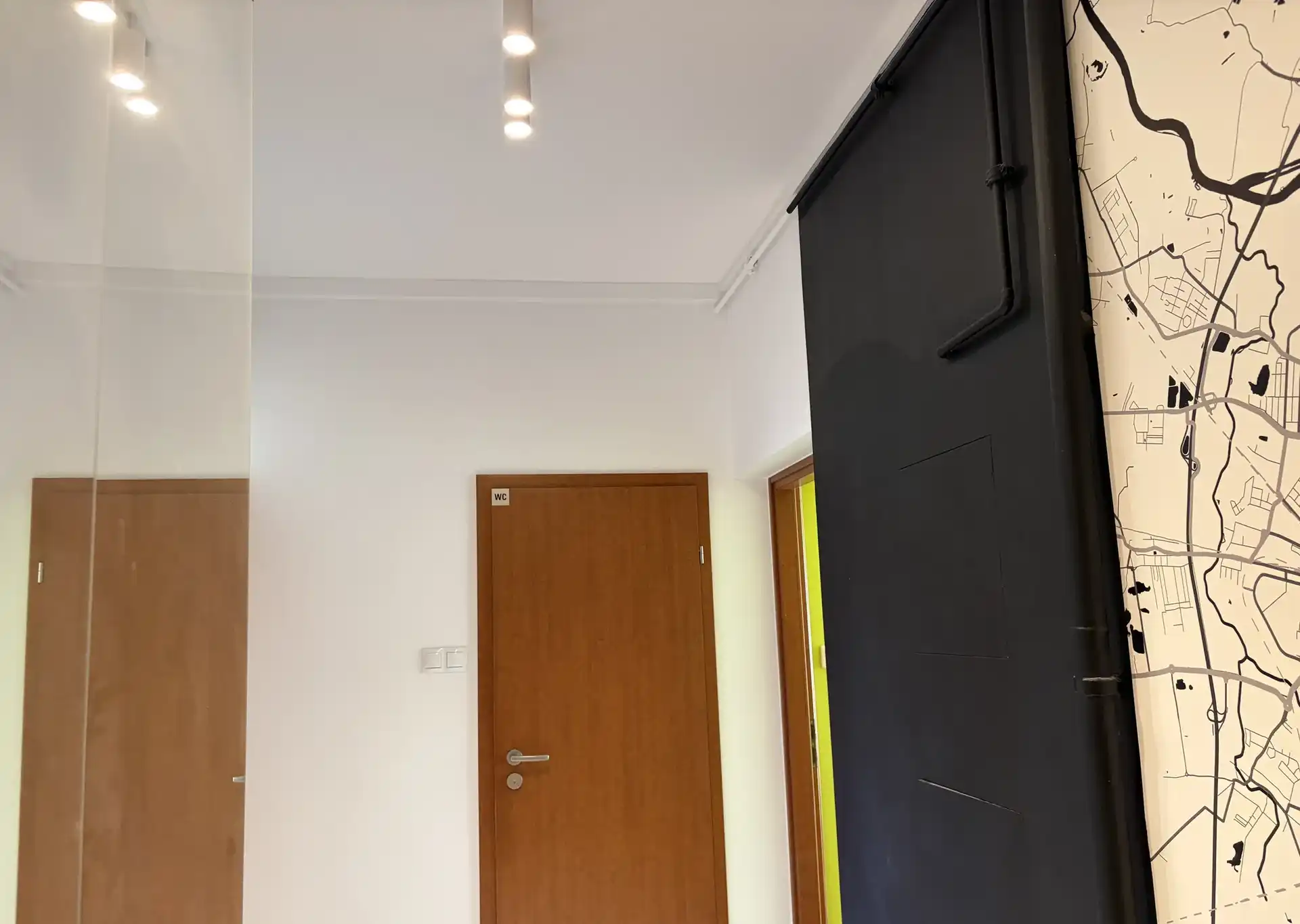 Mieszkanie do wynajęcia z balkonem w Wrocławiu - zdjęcie 9