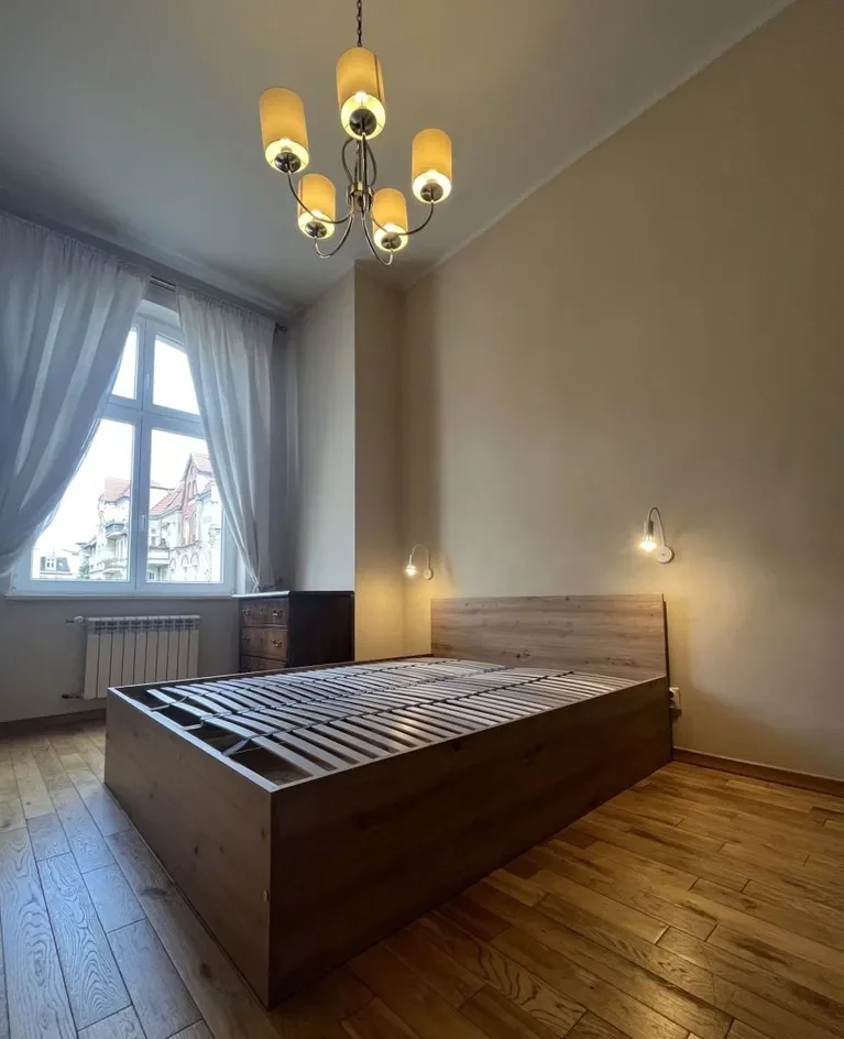 2 Pokoje w kamienicy z windą i balkonem - zdjęcie 4