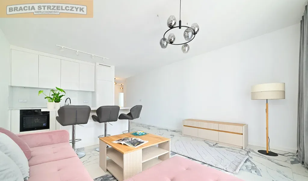 Nowe mieszkanie w nowym budynku - zdjęcie 3