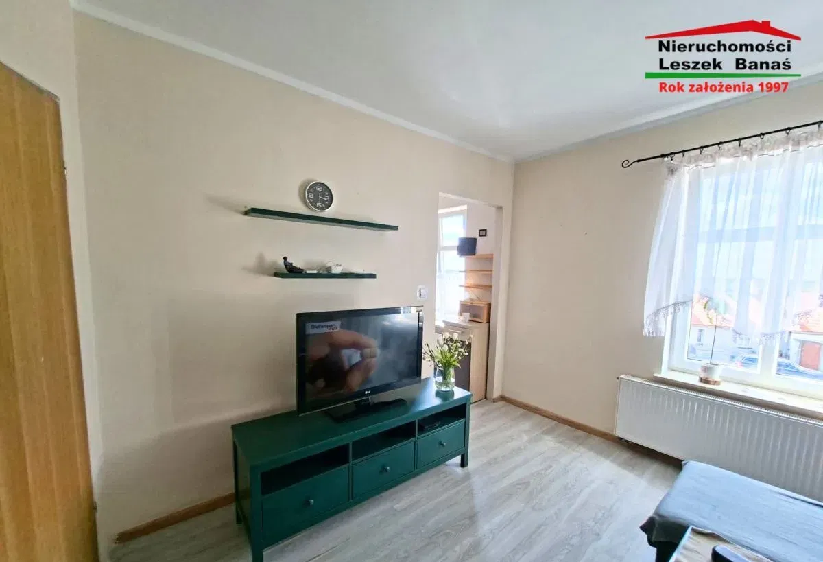 mieszkanie dwupokojowe z widkiem na Wisłę - zdjęcie 3