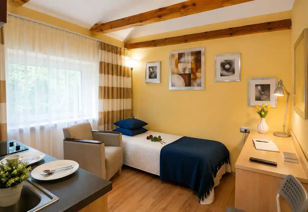 Nowoczesna kawalerka premium, duża łazienka, Gdynia Chylonia, idealne dla 1 osoby - zdjęcie 4