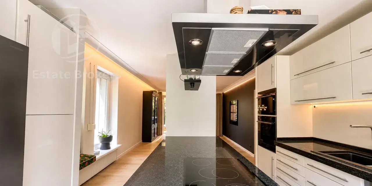 Luksusowy dom wolnostojący z zadbaną działką | Pet Friendly - zdjęcie 3