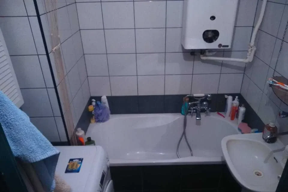 Pokój w mieszkaniu studenckim tylko dla kobiet LSM ul Pana Balcera - zdjęcie 6