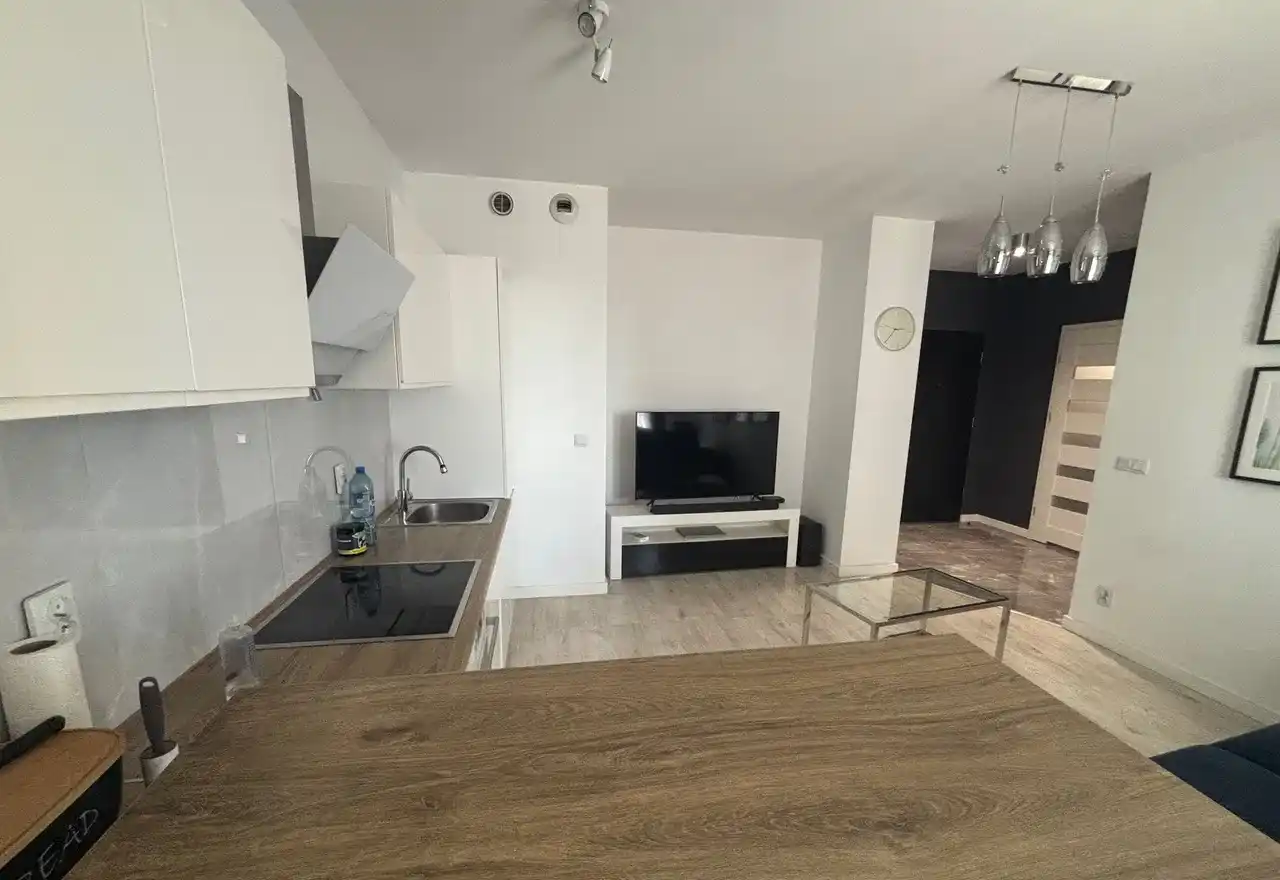 Mieszkanie  43m  2pok  Sikorskiego Atal Towers widok na rzekę - zdjęcie 3