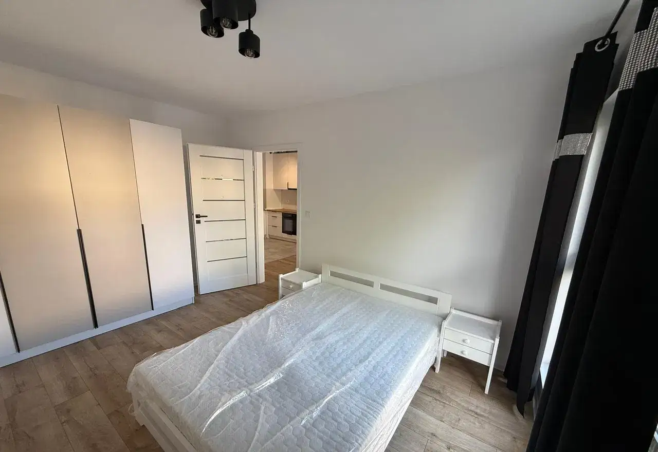 Dwupokojowe mieszkanie z balkonem i garażem w Łodzi - zdjęcie 9