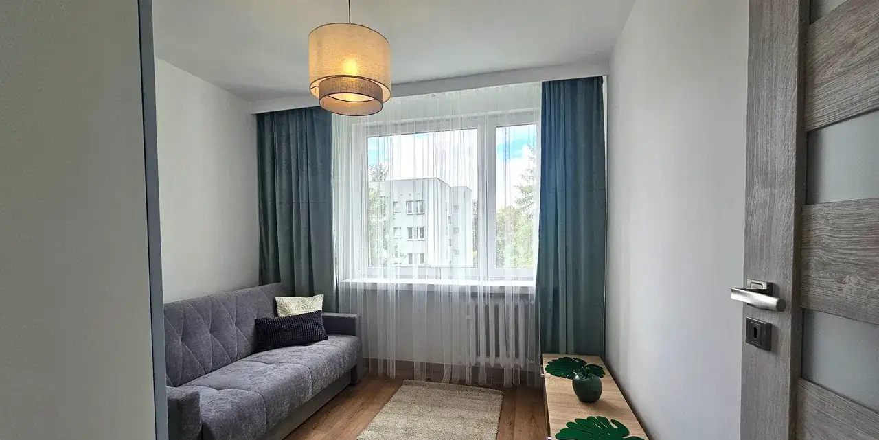 Mistrzejowice os. Złotego Wieku 2 pokoje + kuchnia, balkon, nowe po remoncie - zdjęcie 3