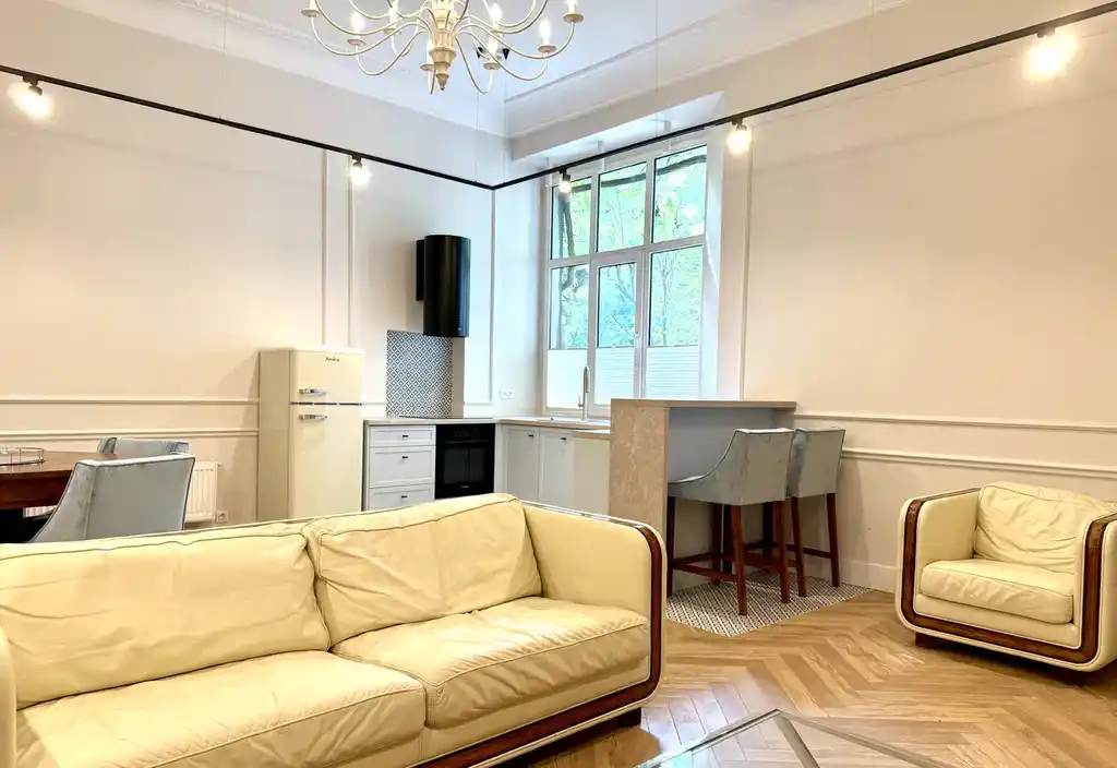 Nowy apartament w parku Sienkiewicza | ścisłe centrum - zdjęcie 3
