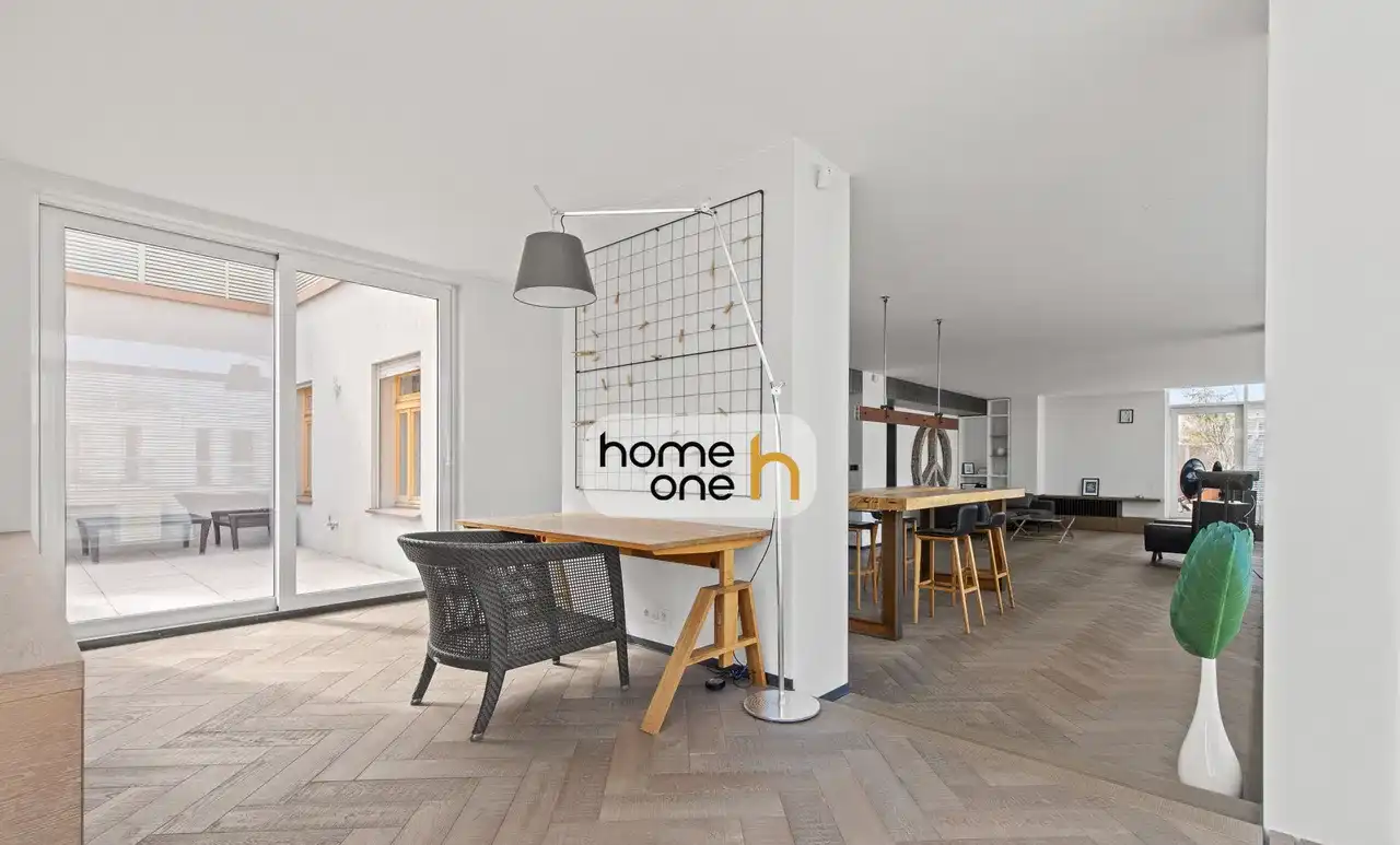 Wyjątkowy Penthouse z prywatą windą i ogromnymi tarasami - zdjęcie 5