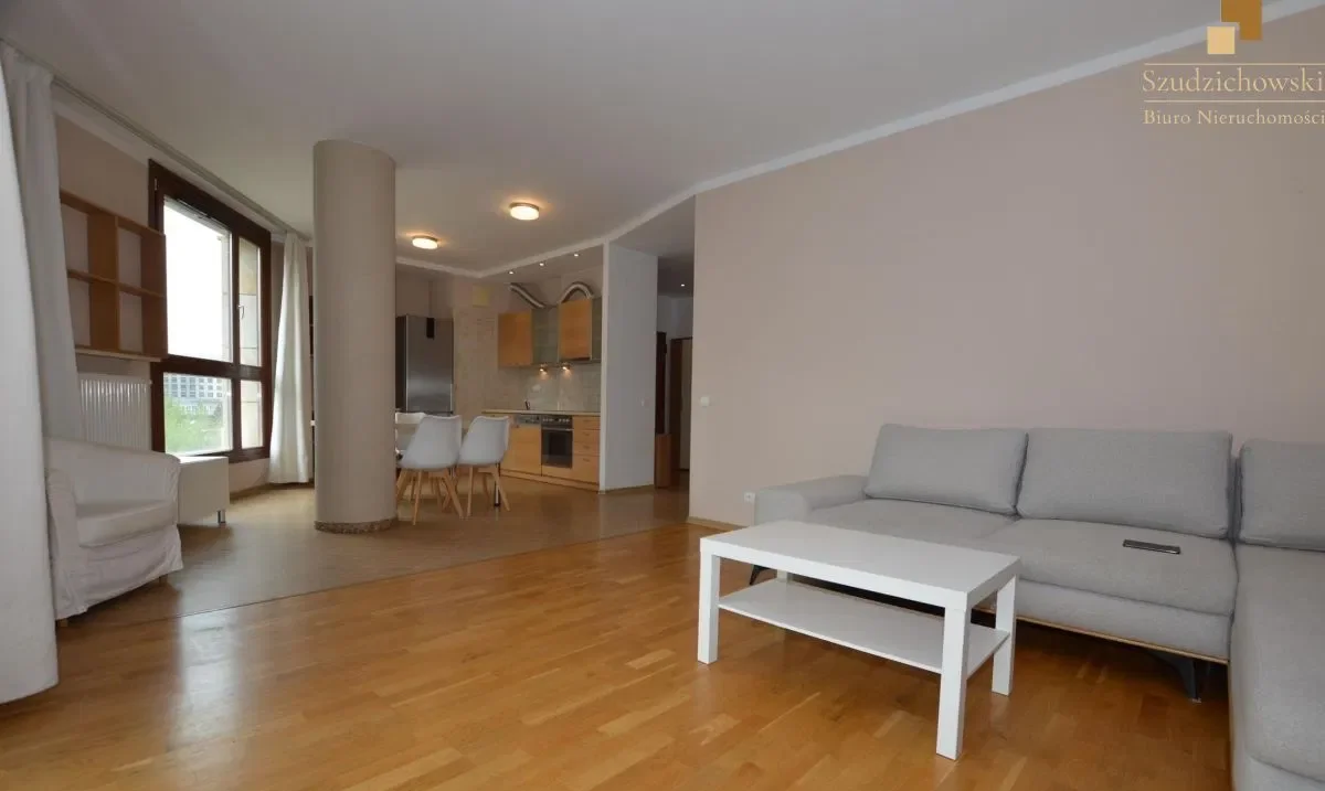 Apartament ul. Chłodna 48 - zdjęcie 4