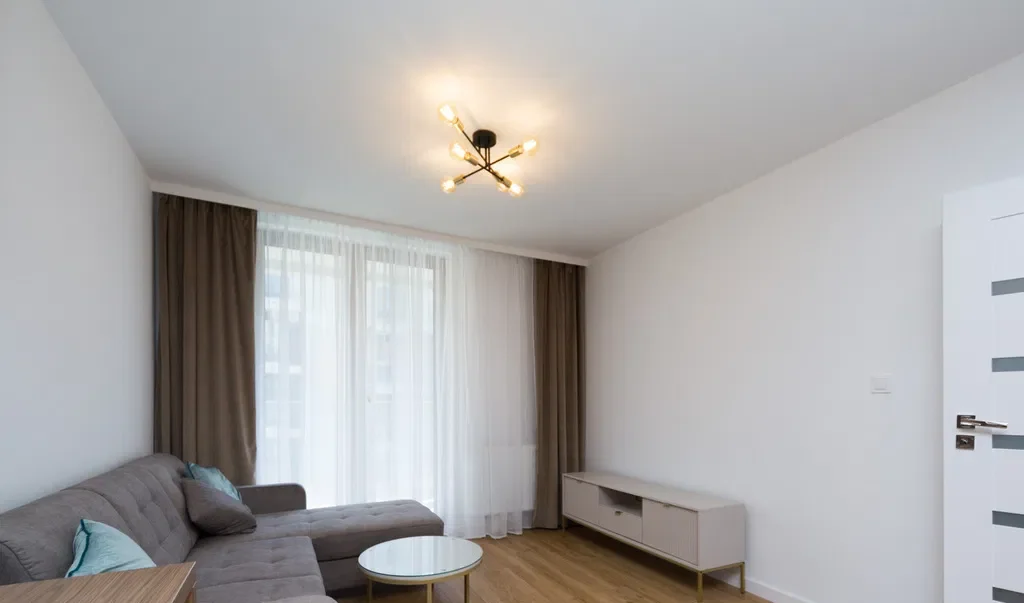 Elegancki apartament w centrum miasta - zdjęcie 6