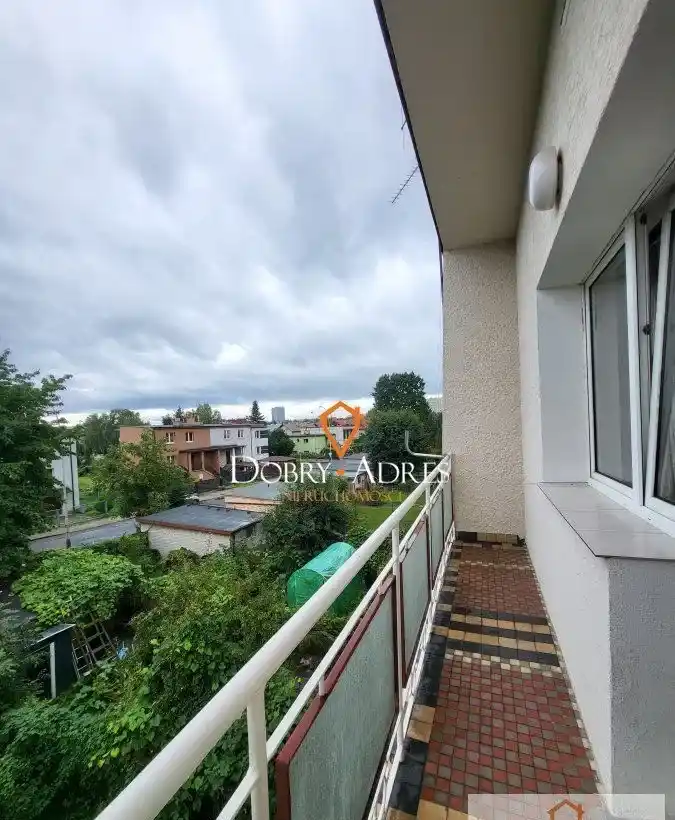 Dom 4 pokoje Al. Niepodległości w Rzeszowie - zdjęcie 2