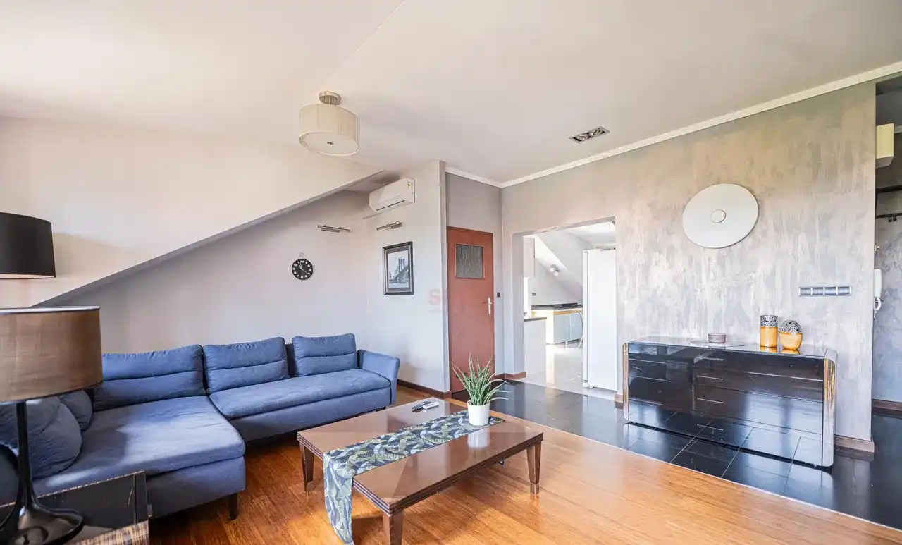 Mieszkanie 3 pokojowe na Oporowie | 110 m2 | garaż - zdjęcie 3