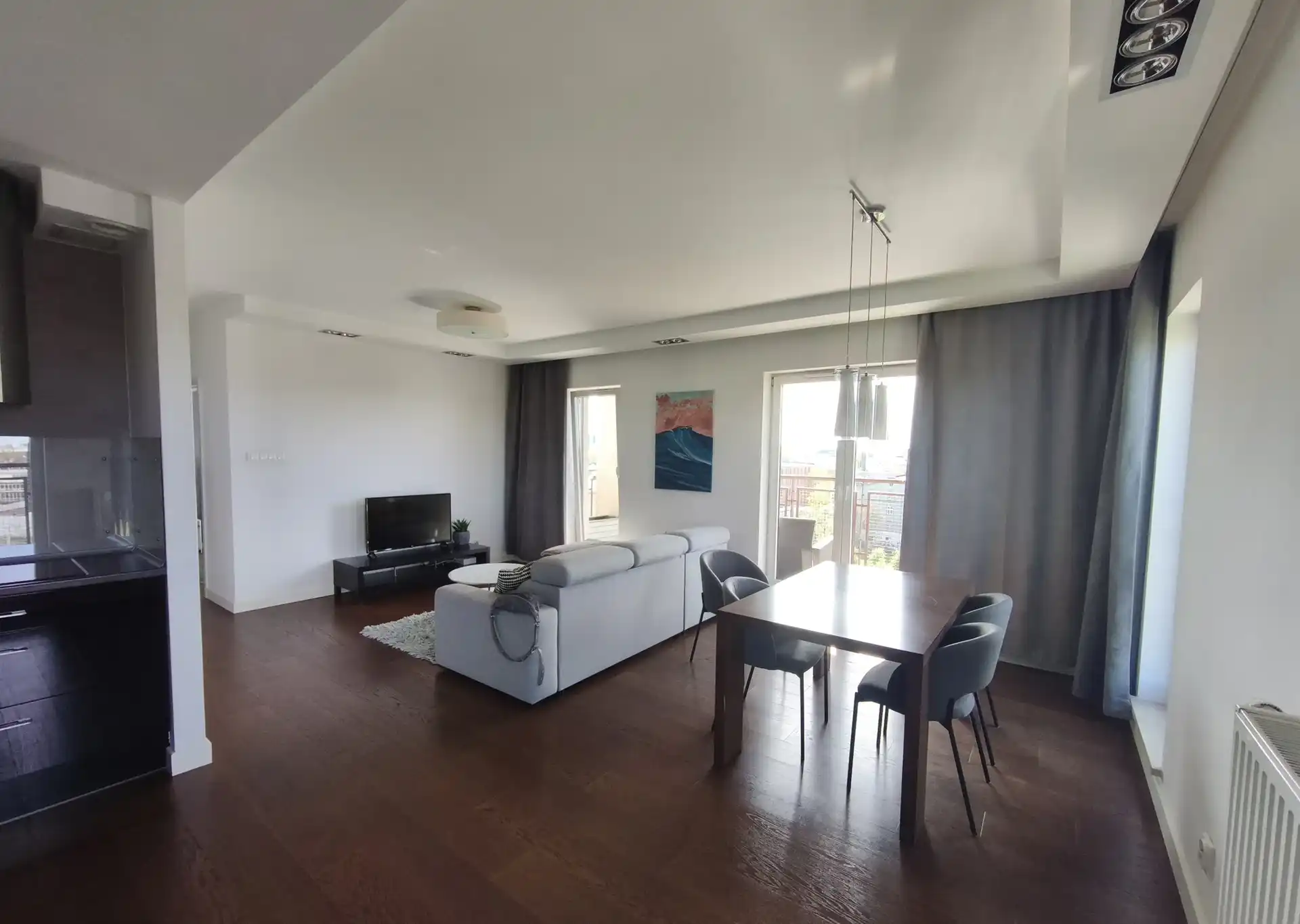 2-pokojowy apartament, w pełni wyposażony, duży balkon - piękny widok! - zdjęcie 9