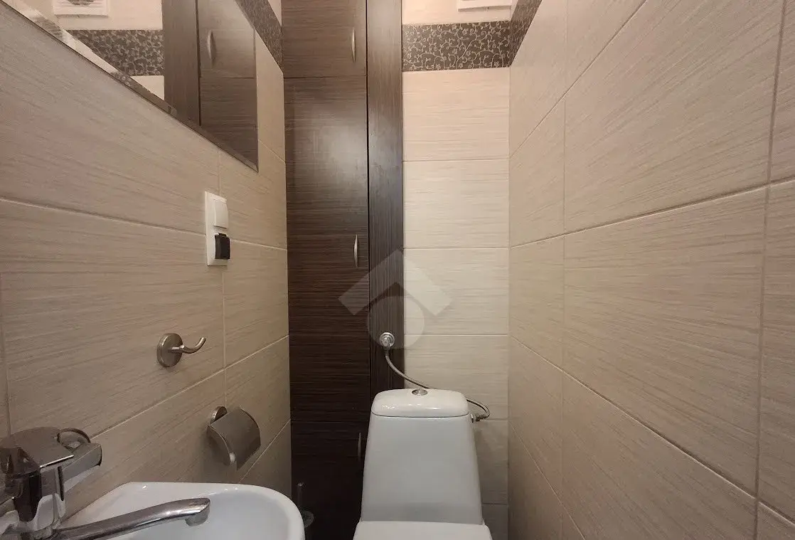 3 pokoje, osobna kuchnia, balkon, parking, ogrzewanie MPEC, tramwaj - zdjęcie 8