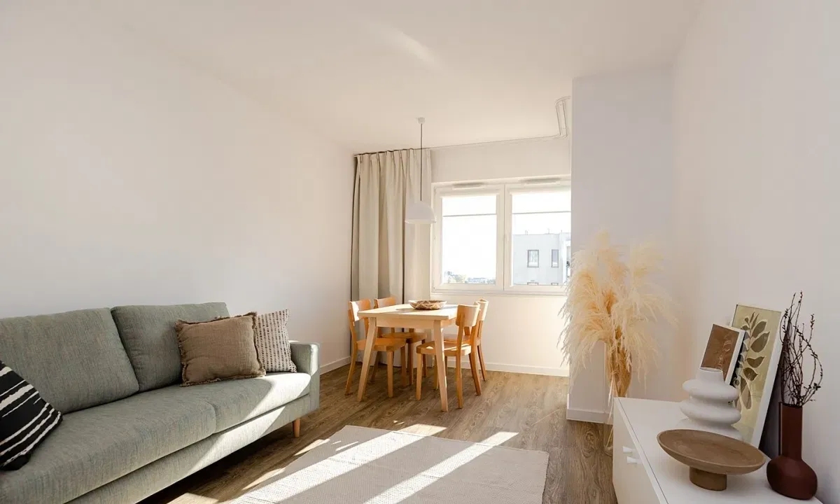 3-pokojowe | 66.2 m2 | Balkon | Internet w cenie | Bezpośrednio