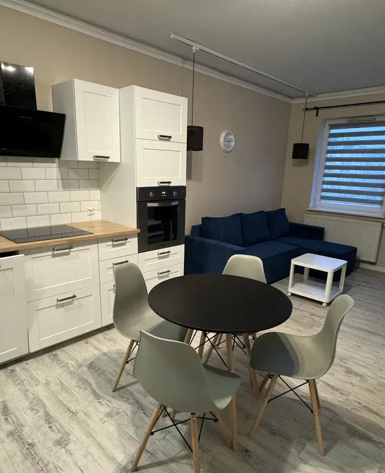 Przytulne, 2-pokojowe mieszkanie w centrum Redy