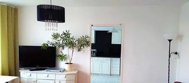 *2 pokoje z balkonem, 45 m2, brak prowizji- Obr. Wybrzeża 10B, blisko plaży