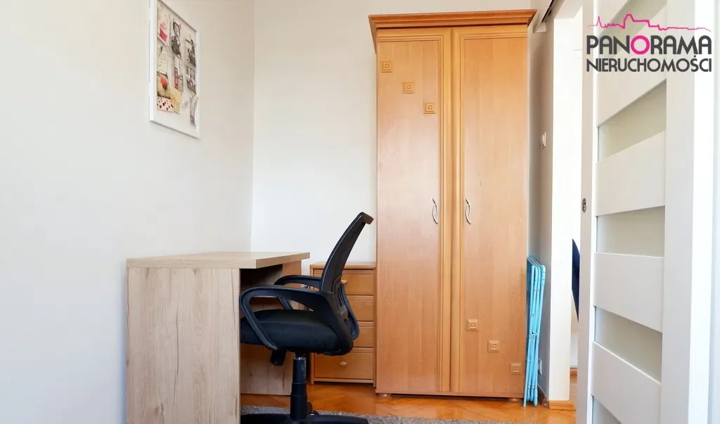 Trzy pokojowe mieszkanie z balkonem po remoncie. - zdjęcie 6
