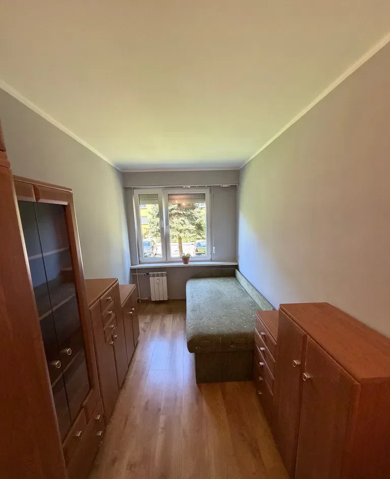 Wynajmę 3 pokojowe mieszkanie balkon piwnica - zdjęcie 2