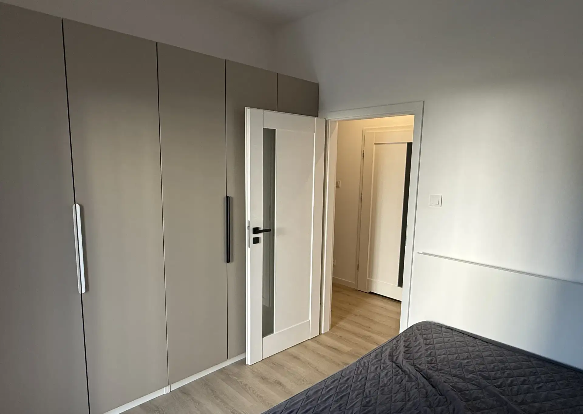 Nowoczesne mieszkanie 51 m² z ogródkiem 180 m² - zdjęcie 6