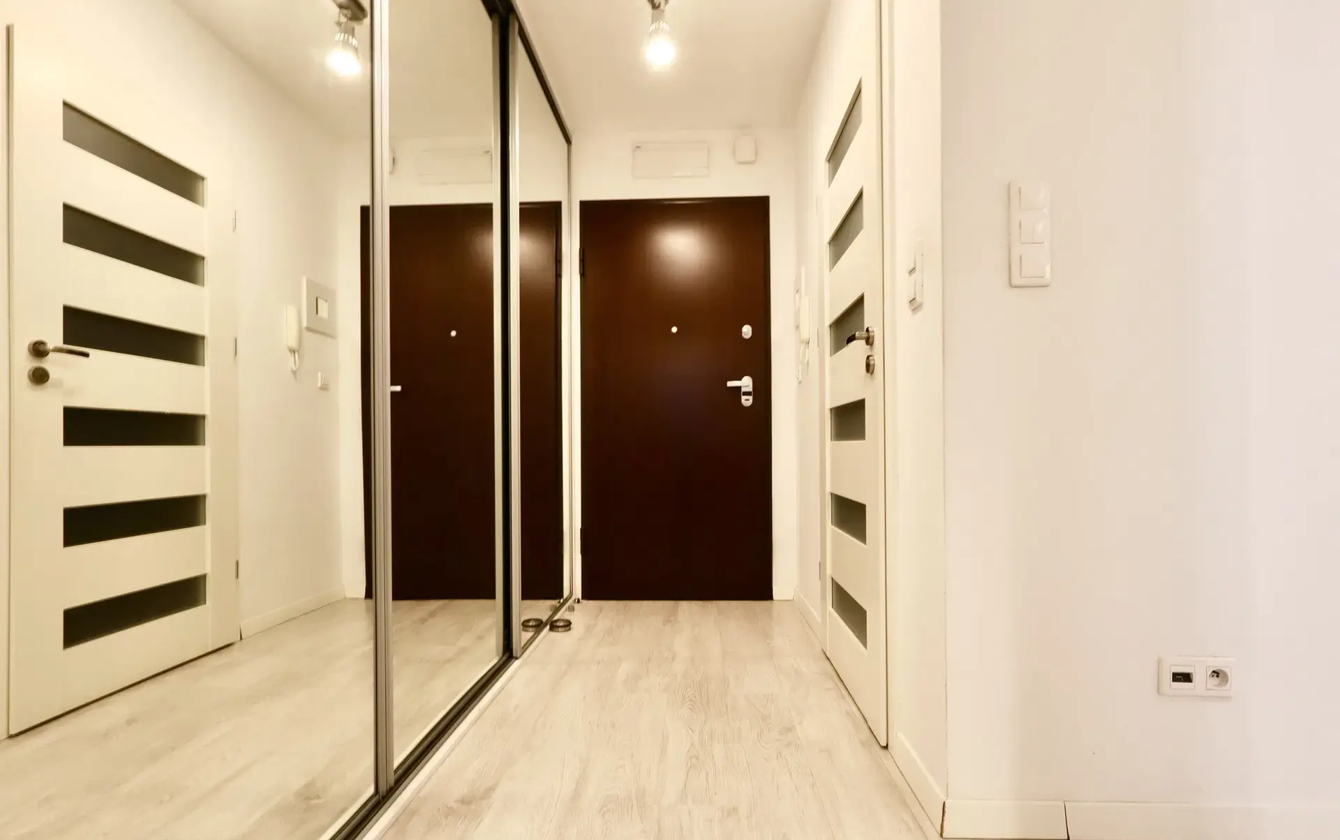 2 Pokoje | Balkon | Piwnica | Garaż | Nowe zamknięte osiedle - zdjęcie 7