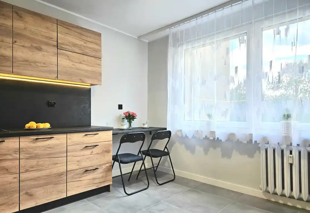 Duża kawalerka z balkonem 38m2 - osiedle Manhattan - zdjęcie 4
