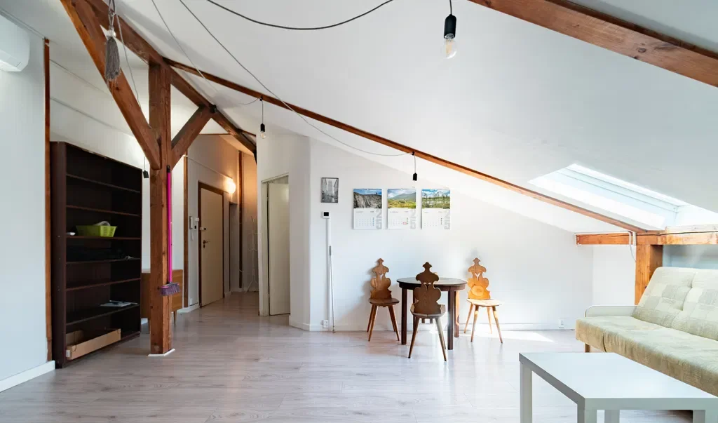 2 pokoje, cegła, balkon-Bydgoskie Przedmieście - zdjęcie 9
