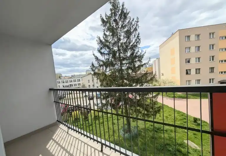 Mieszkanie 47m², 2 pokoje, po remoncie, 1 piętro, balkon, KSM - zdjęcie 8