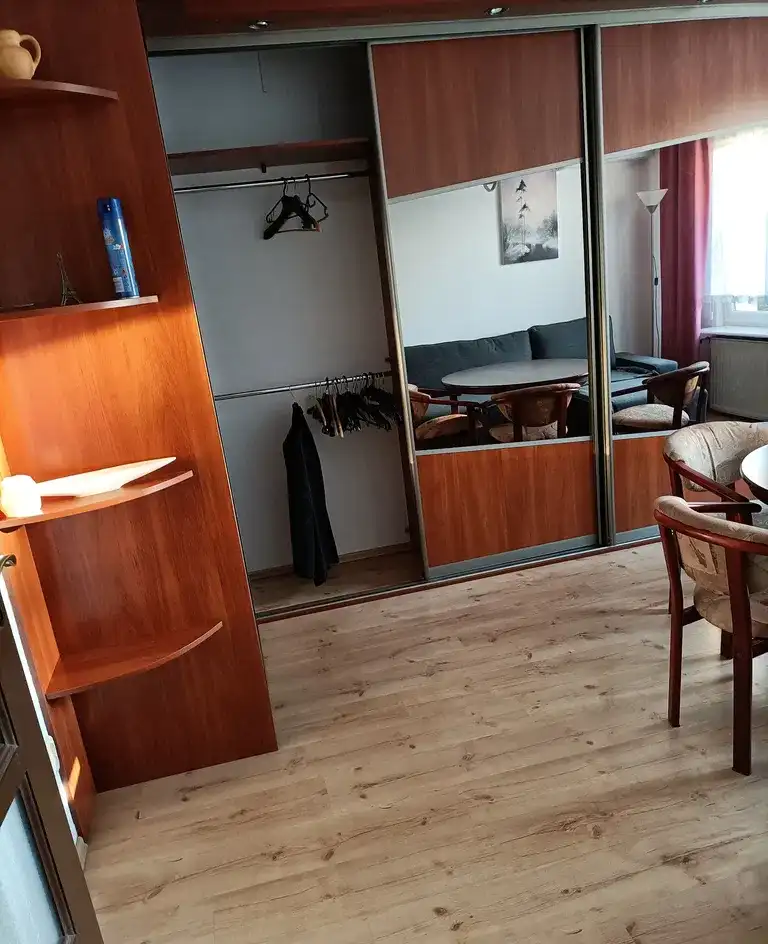 Pokój do wynajęcia we Wrocławiu z pełnym wyposażeniem - zdjęcie 4