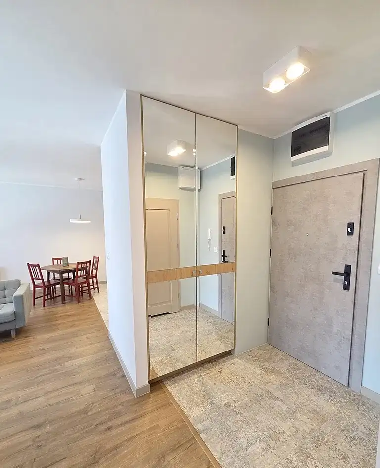 APARTAMENT Z MIEJSCEM POSTOJOWYM W HALI GARAŻOWEJ - zdjęcie 5