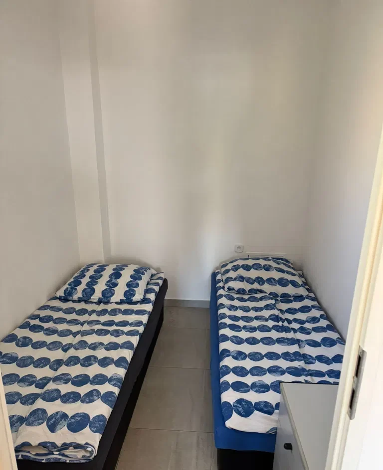 Mieszkanie z osobnym wejściem w Bobowicku - zdjęcie 4