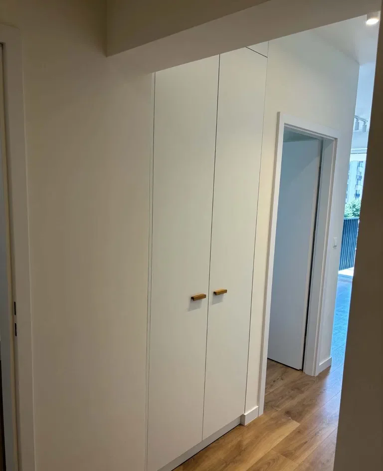 Nowa kawalerka z balkonem i garażem w Krakowie - zdjęcie 8